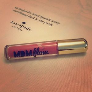 MDM flow long wear liquid lip stain